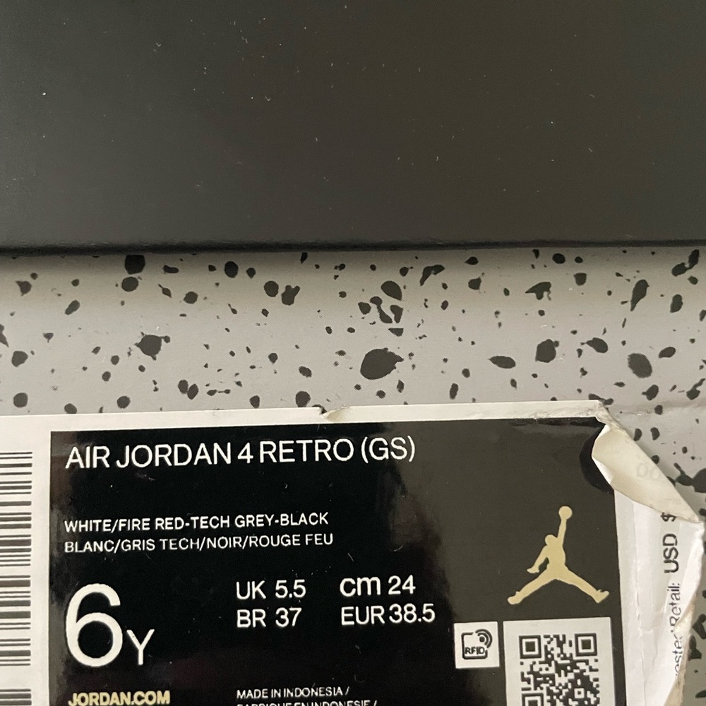 Oreo Jordan 4 - Picture 5 of 5